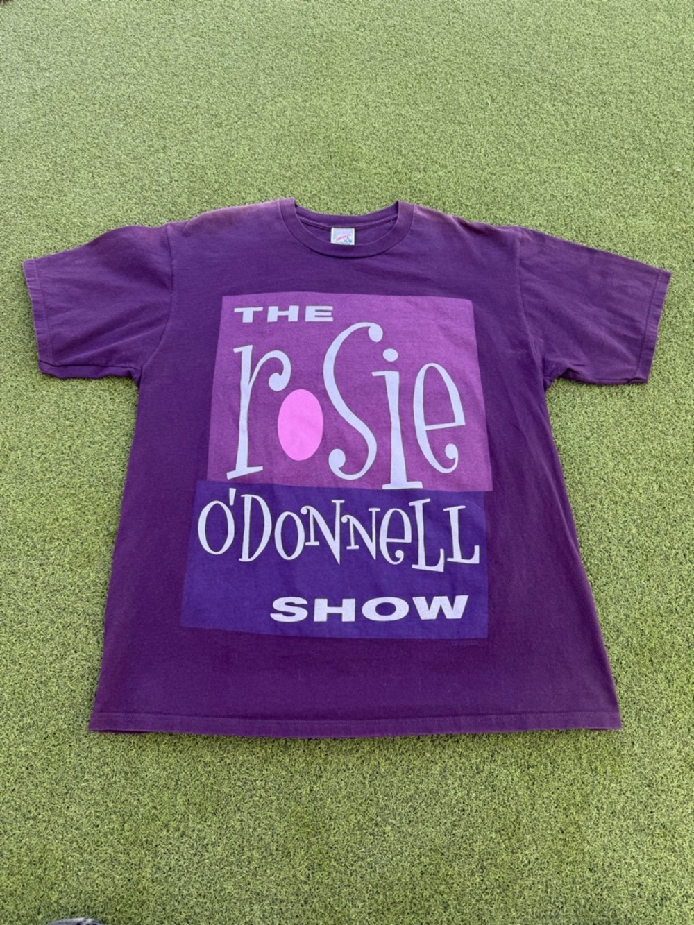 VTG VINTAGE 90s ROSIE O’DONNELL PURPLE PROMO SHOW GRAPHIC JERZEES TEE